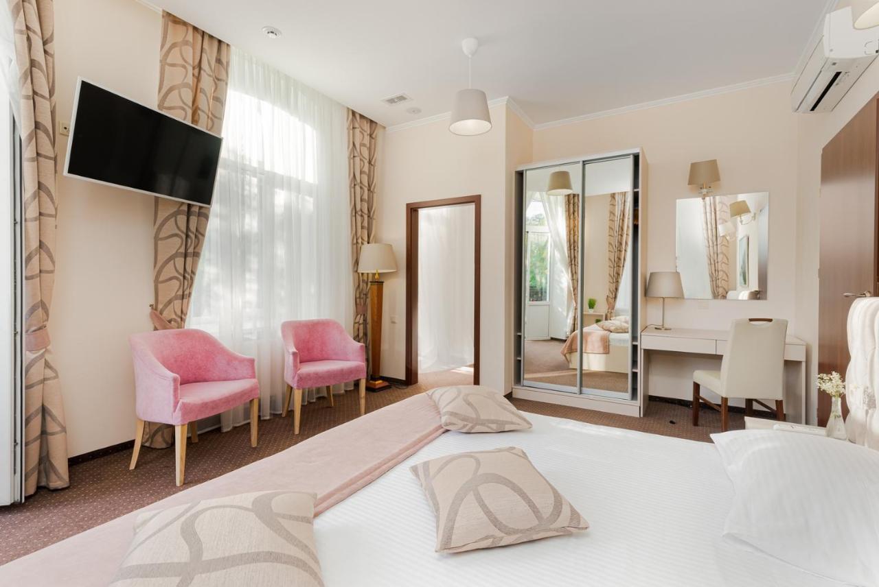 Hotel 52 Oldenburg Bagian luar foto