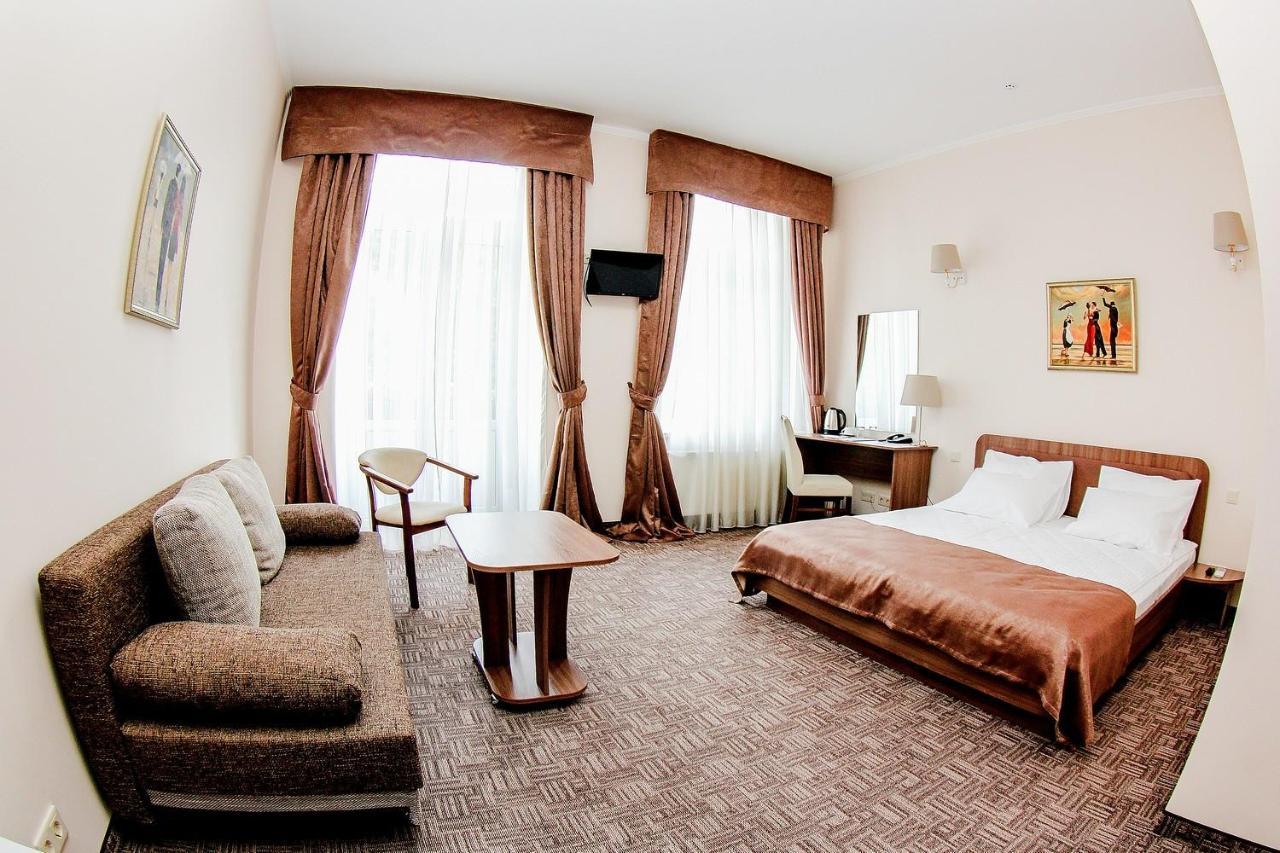 Hotel 52 Oldenburg Bagian luar foto